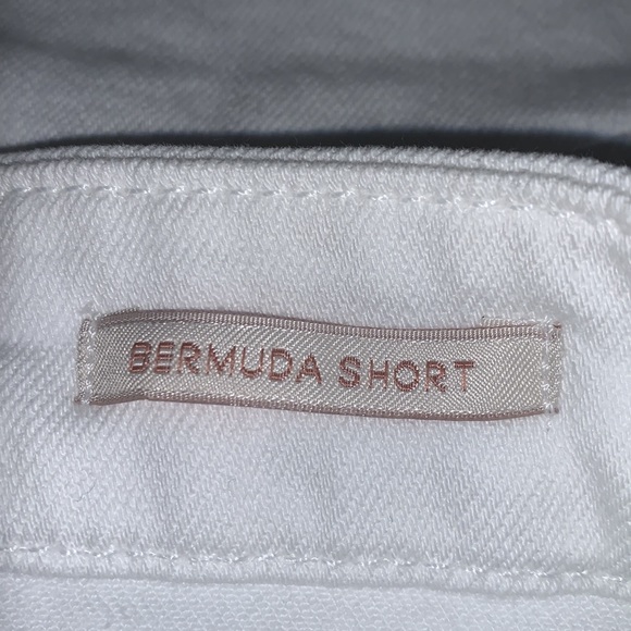 Jen7 Bermuda Shorts - Picture 4 of 11